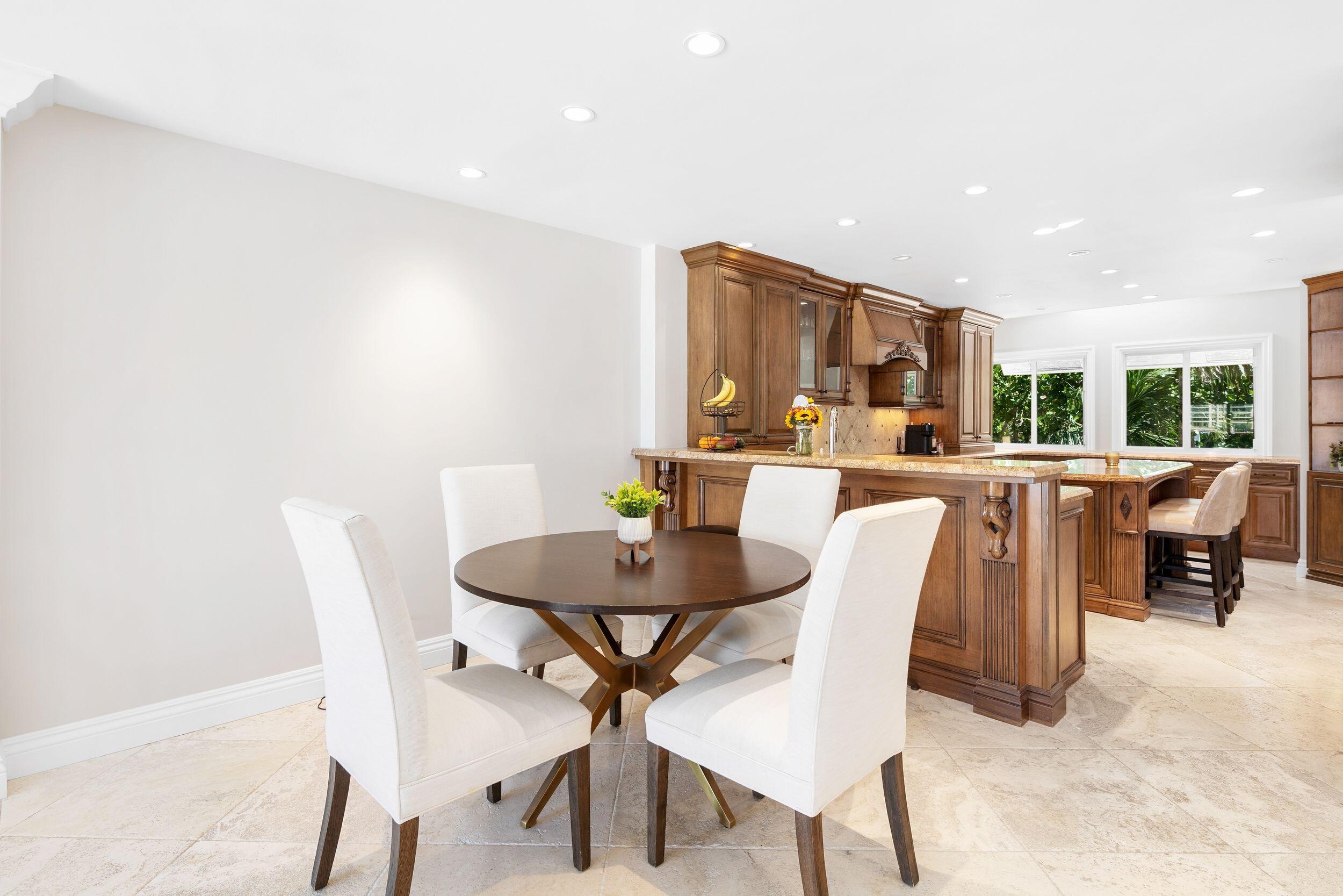 555 S Ocean Boulevard Unit: 4
