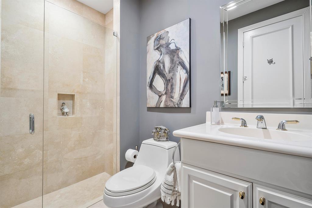6379 Avalon Pointe Court