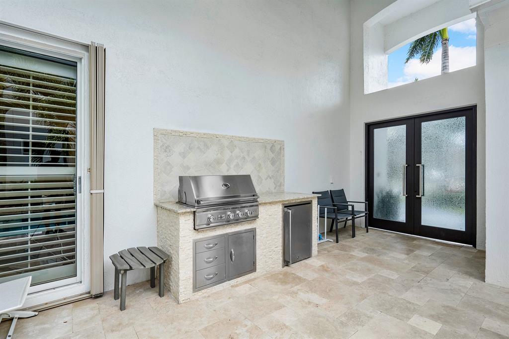 6379 Avalon Pointe Court