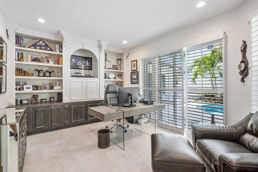 6379 Avalon Pointe Court
