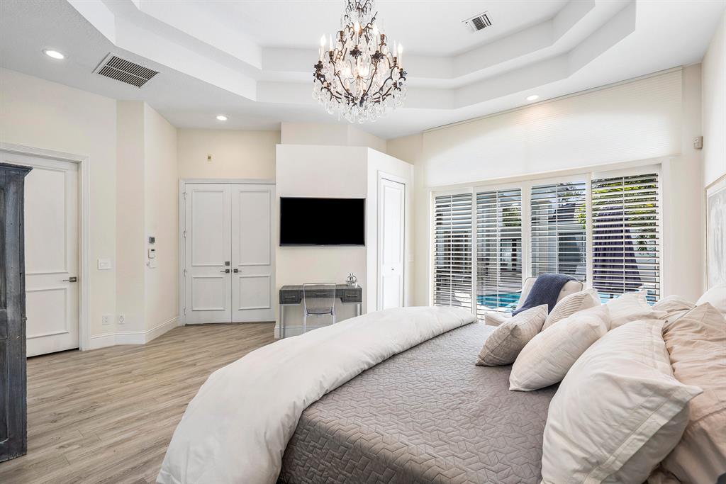 6379 Avalon Pointe Court