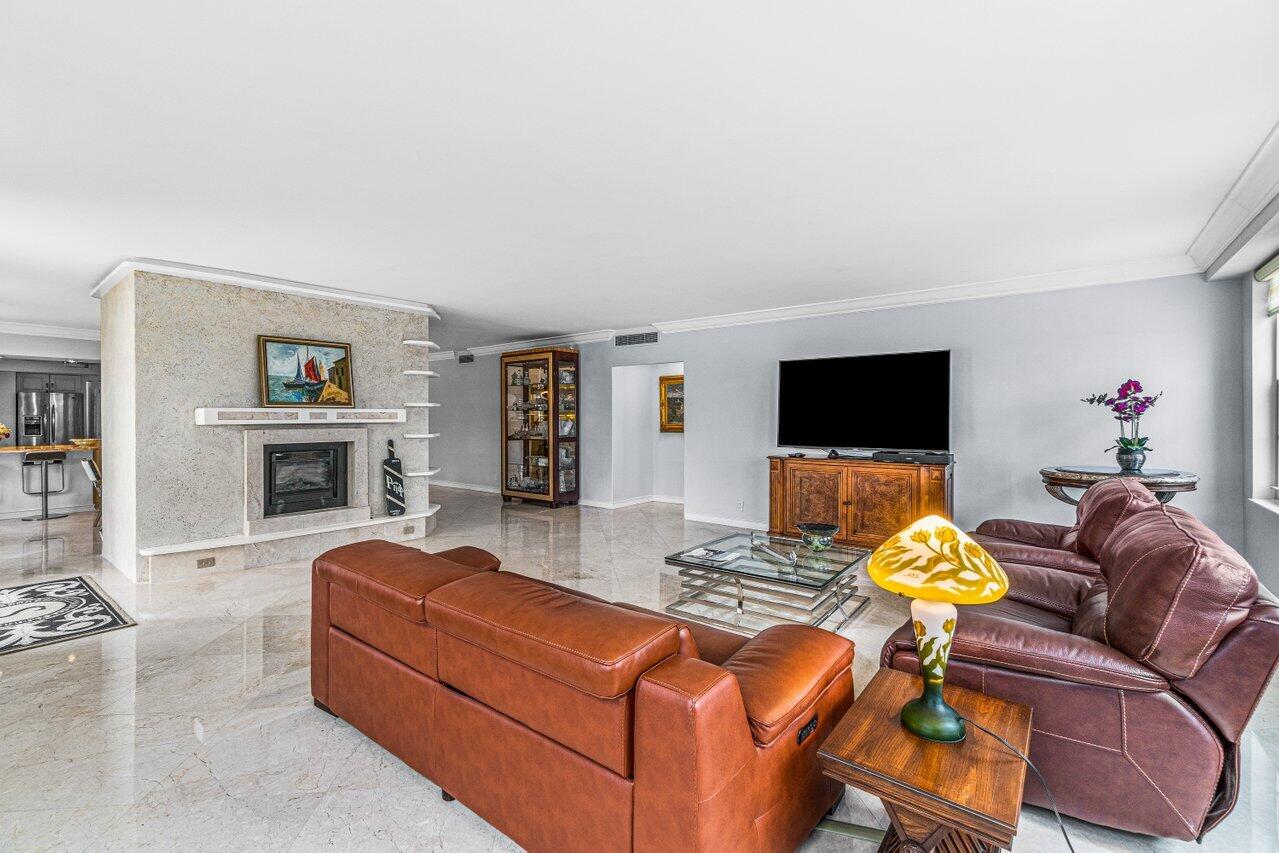 3475 S Ocean Boulevard Unit: 109