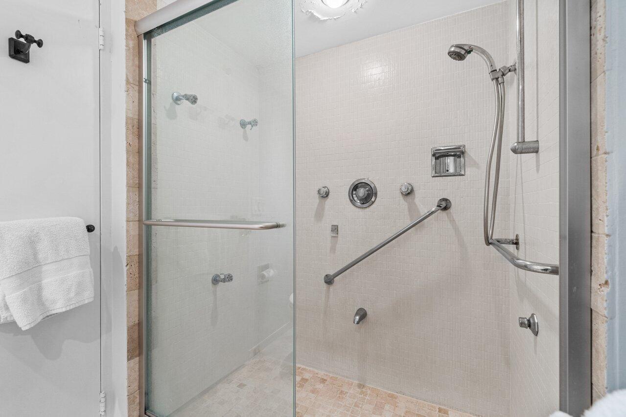 3475 S Ocean Boulevard Unit: 109