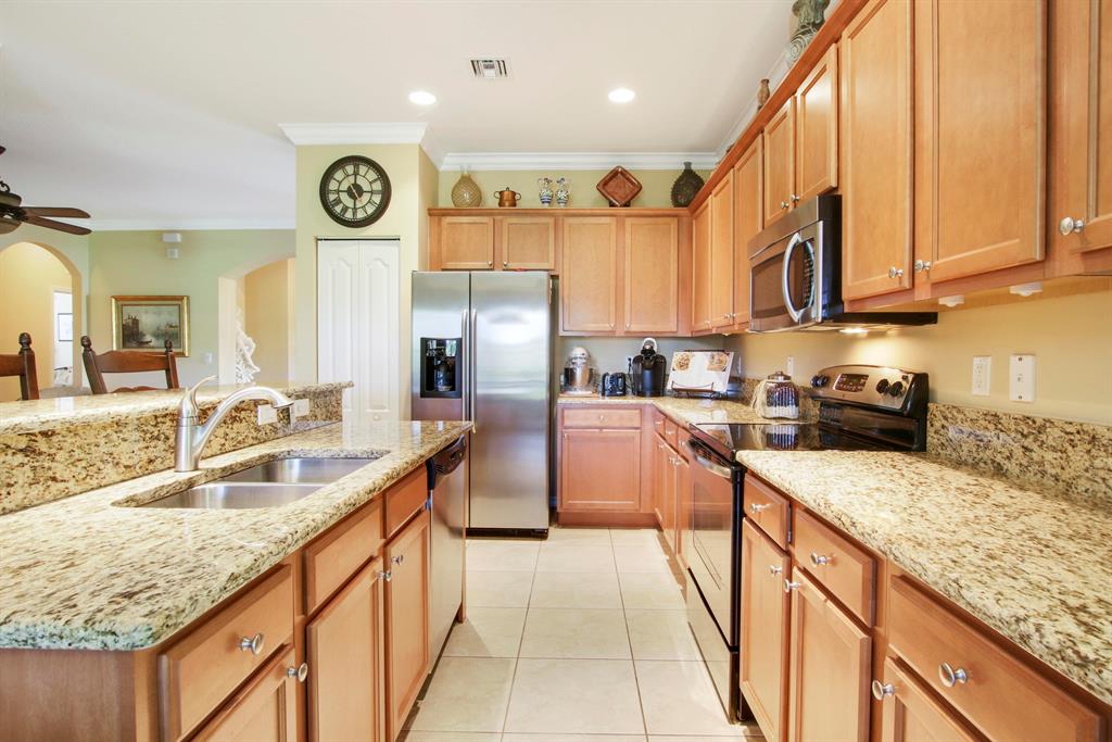 112 Whale Cay Way