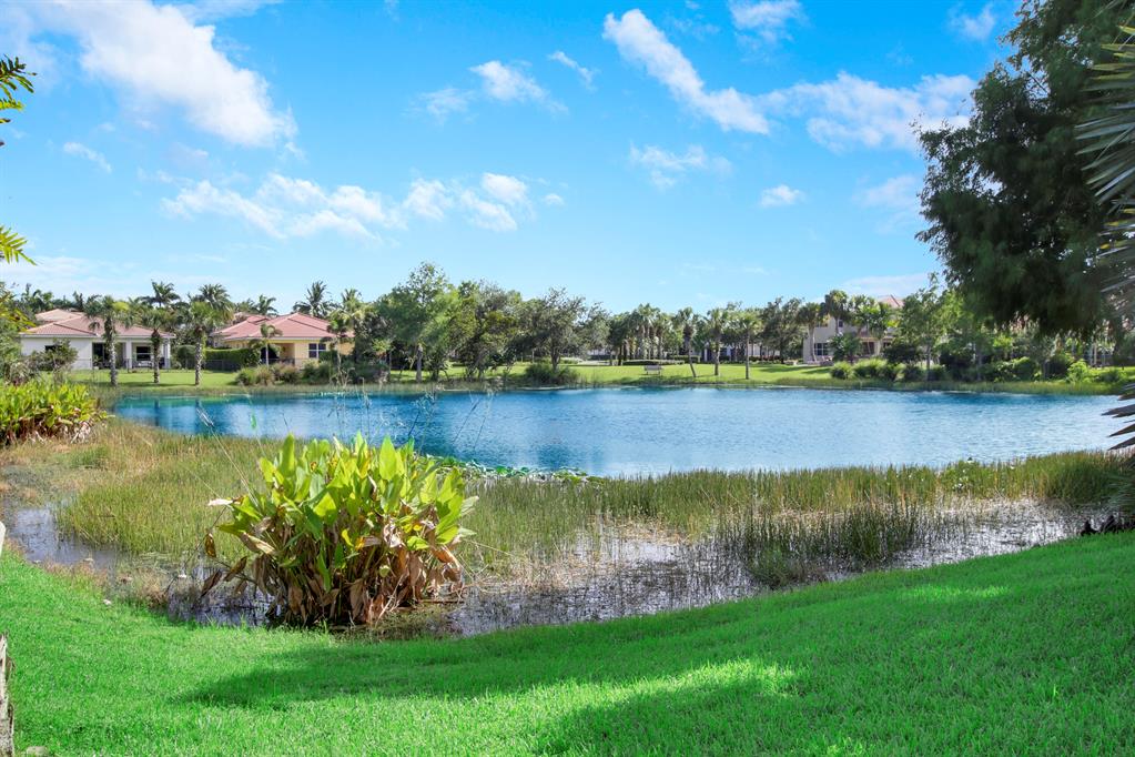 112 Whale Cay Way