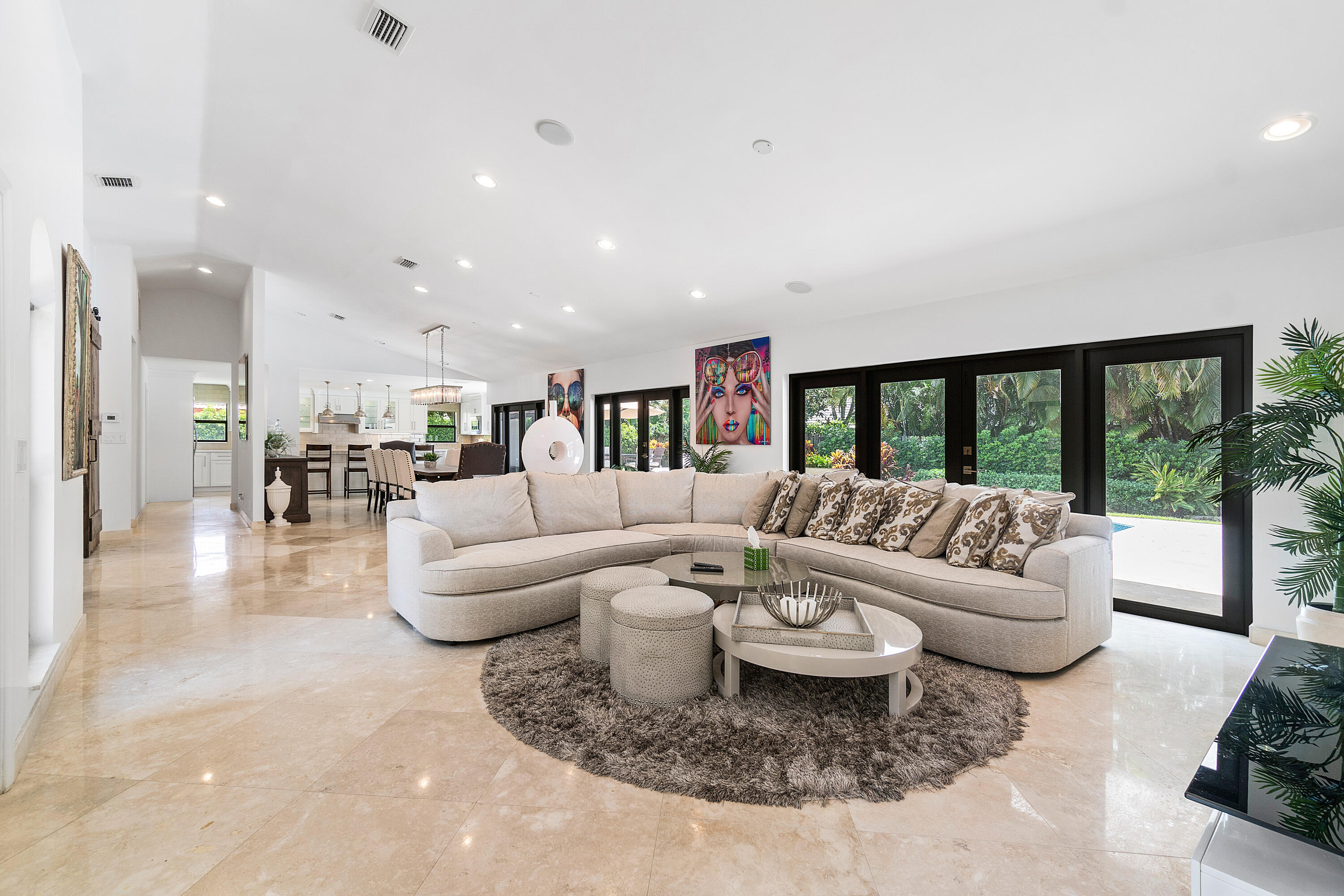3250 St James Drive