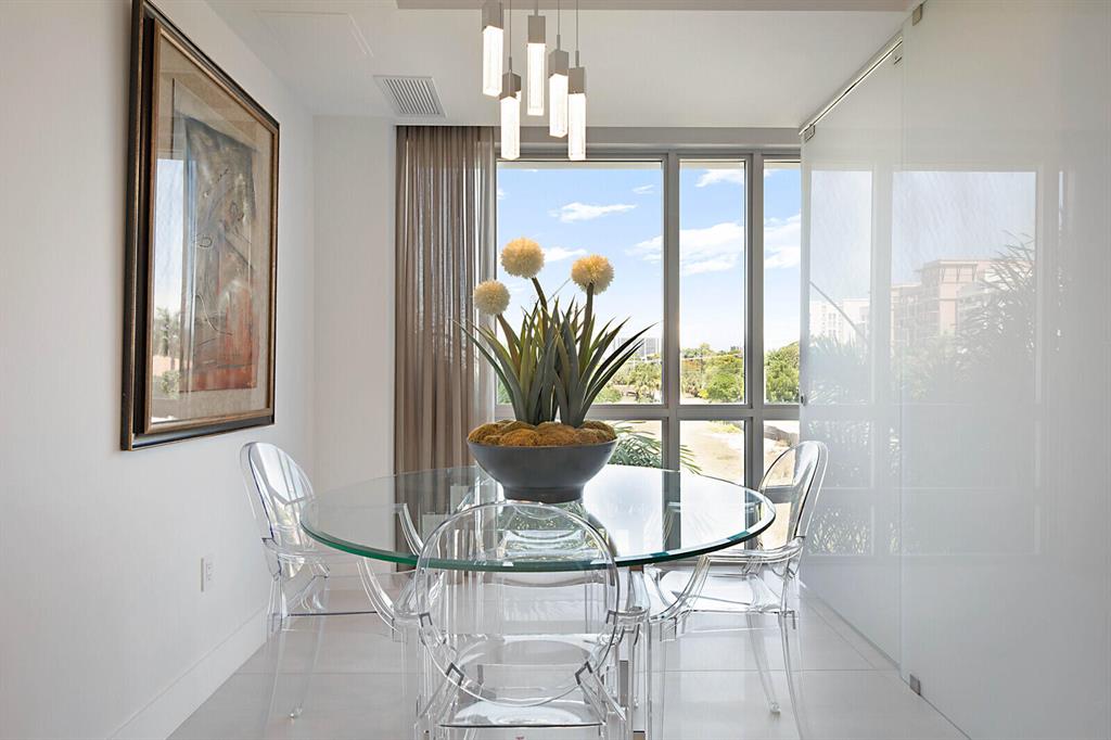 327 E Royal Palm Road Unit: 303