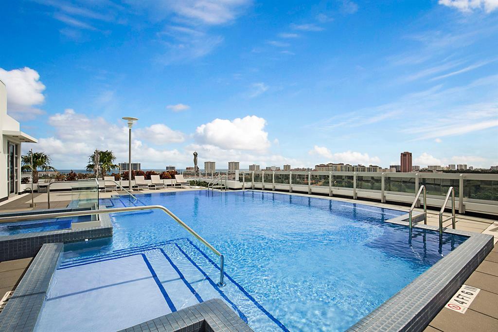 327 E Royal Palm Road Unit: 303