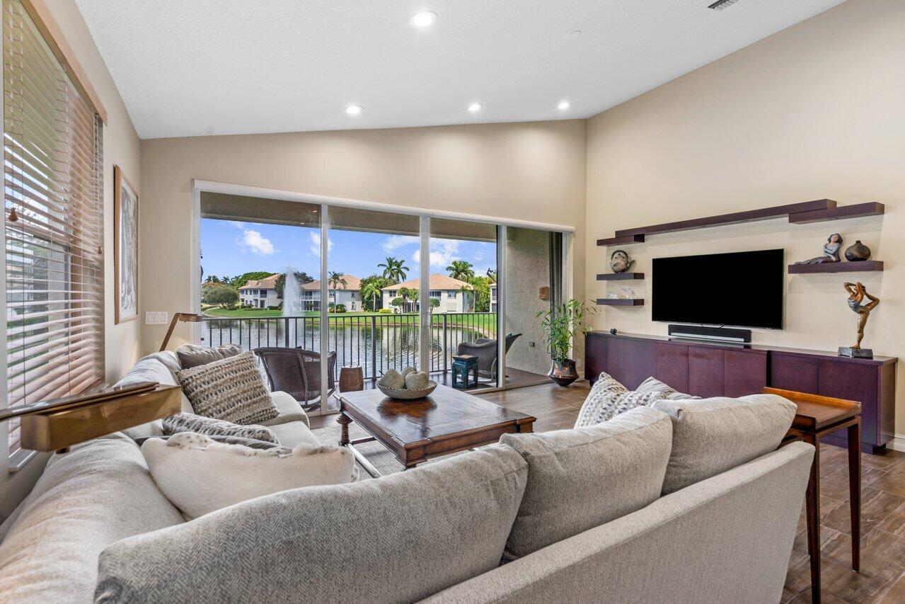 6224 Island Bend Unit: C