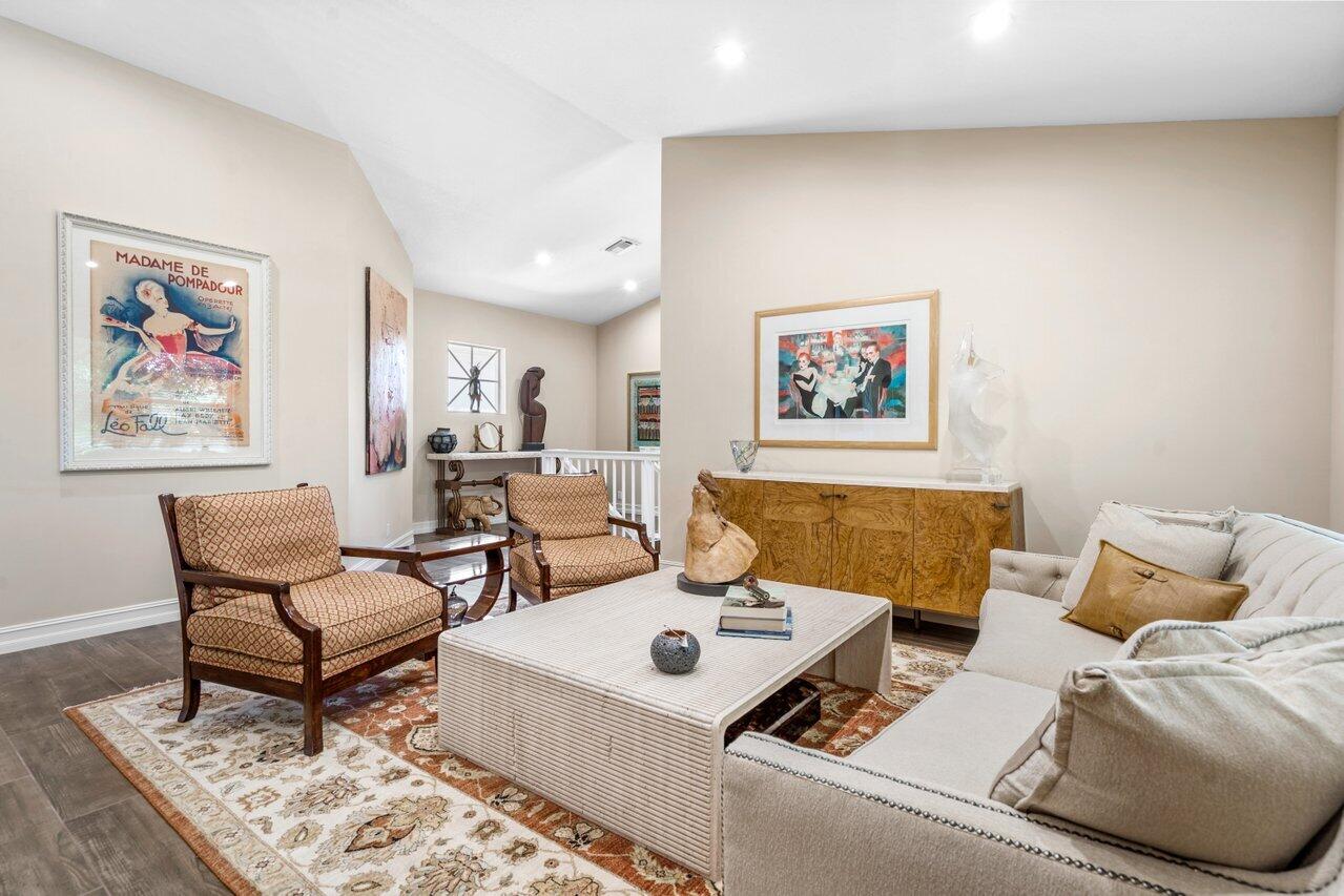 6224 Island Bend Unit: C
