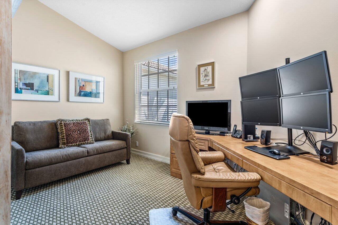6224 Island Bend Unit: C