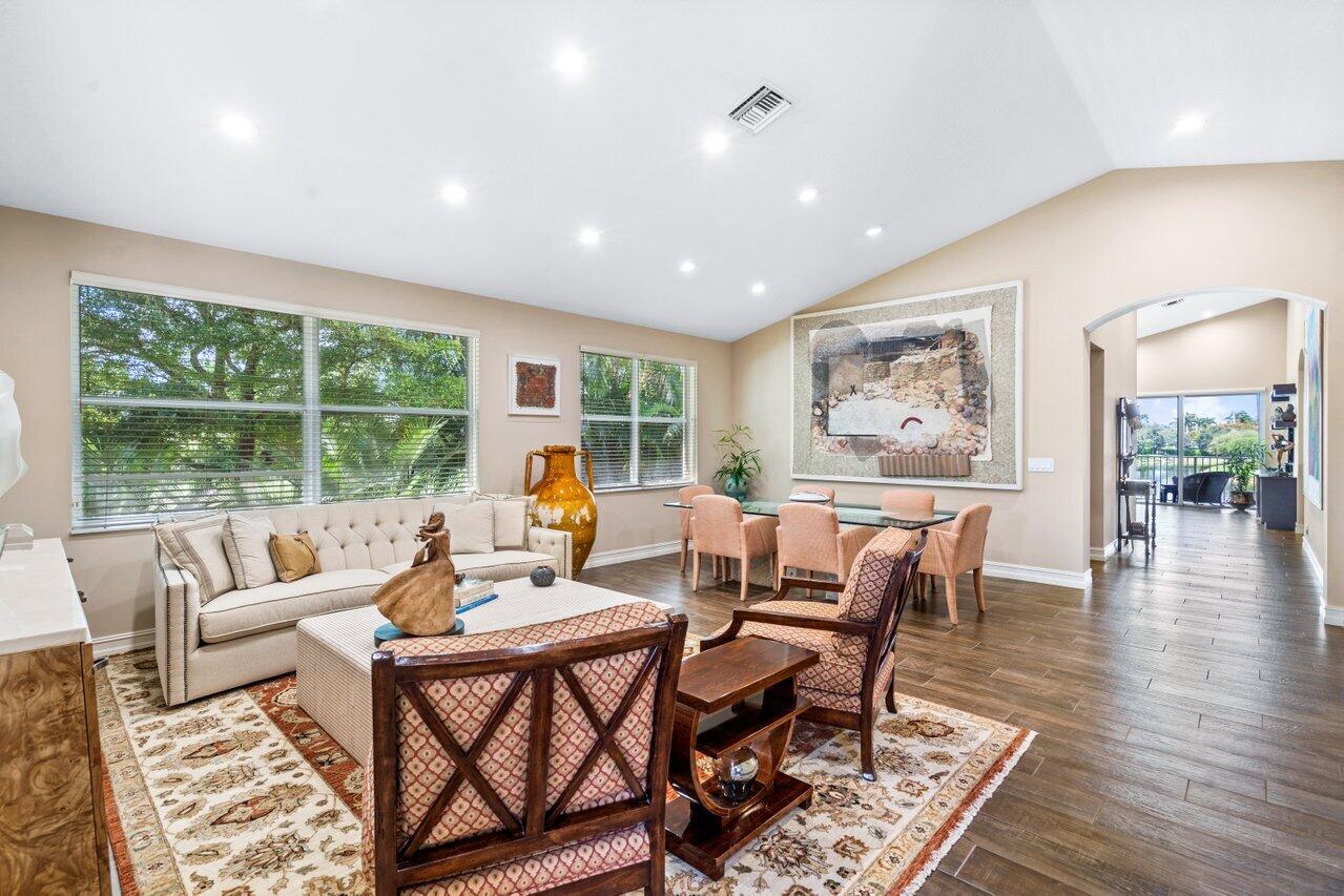 6224 Island Bend Unit: C