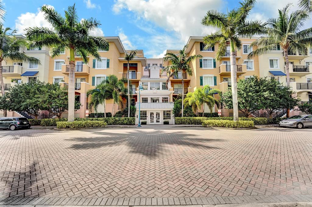 250 NE 3rd Avenue Unit: 1317