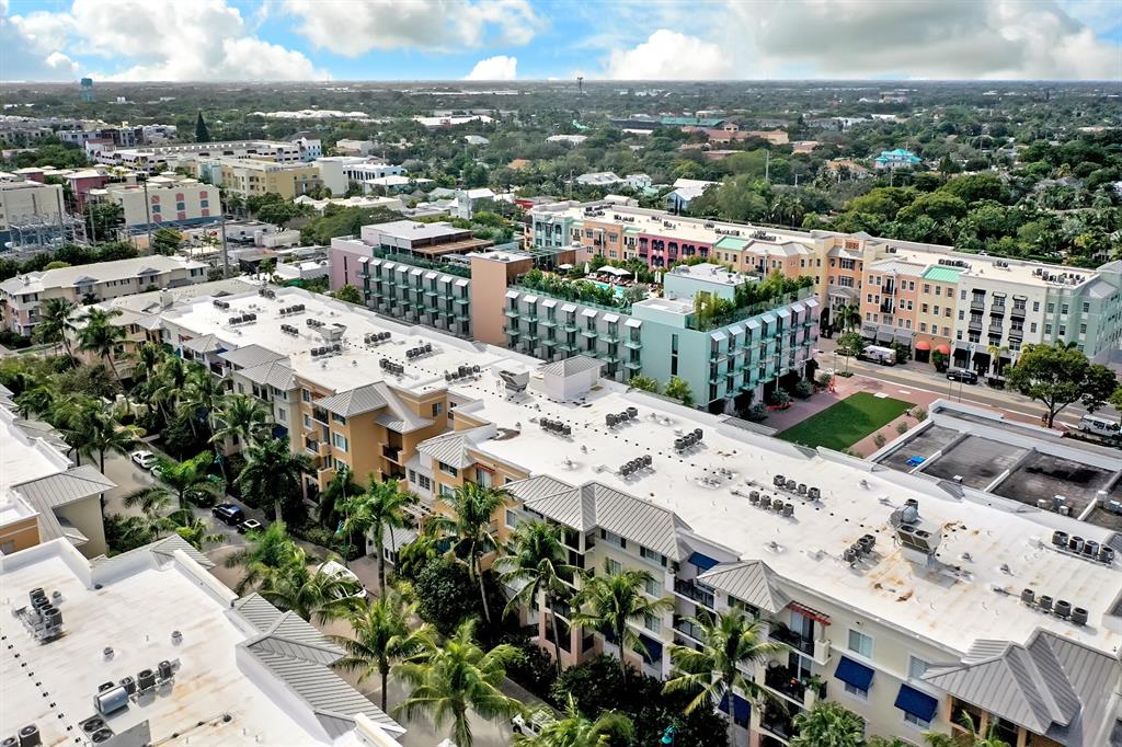 250 NE 3rd Avenue Unit: 1317