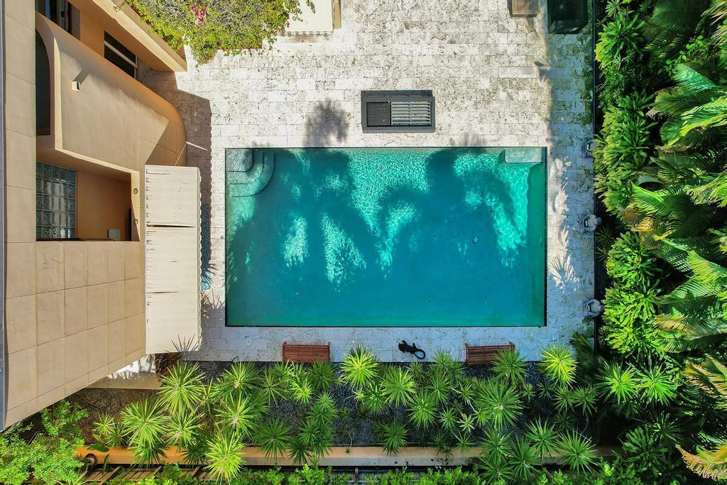 820 Hibiscus Street