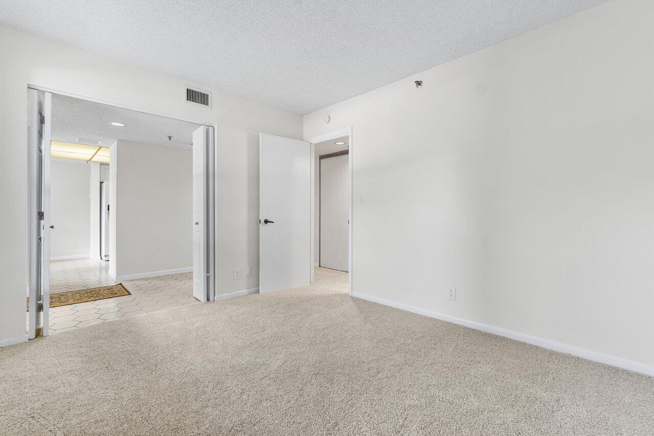 6662 Boca Del Mar Drive Unit: 215