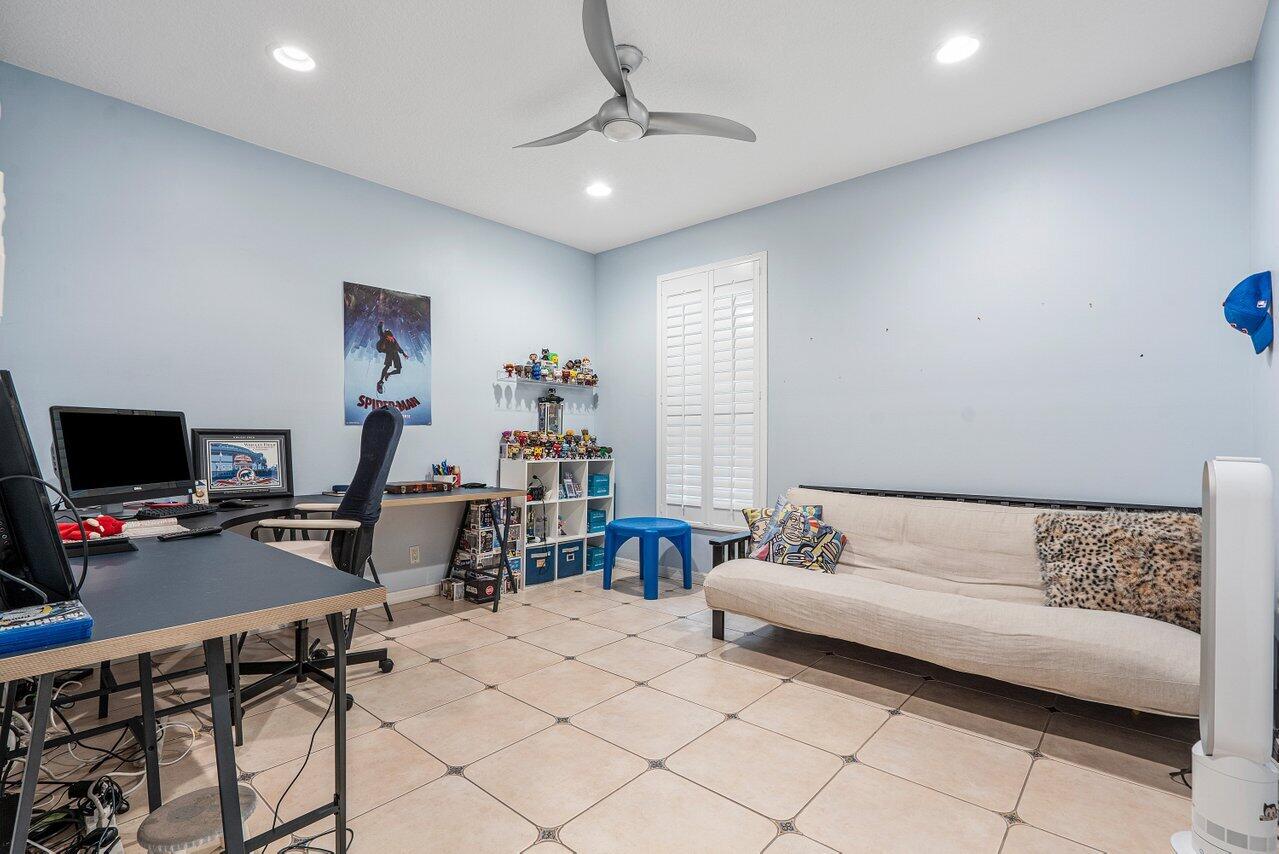2850 NW 26th Avenue