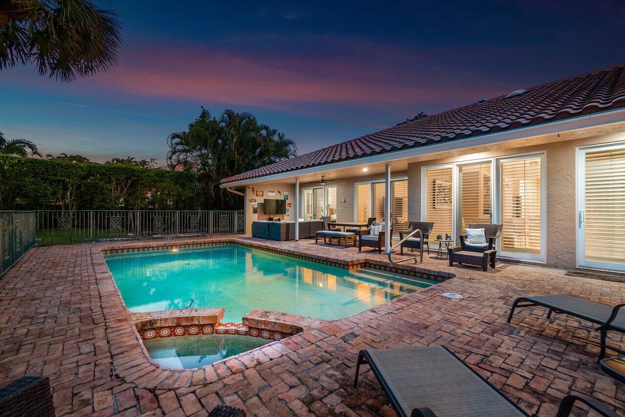 2850 NW 26th Avenue
