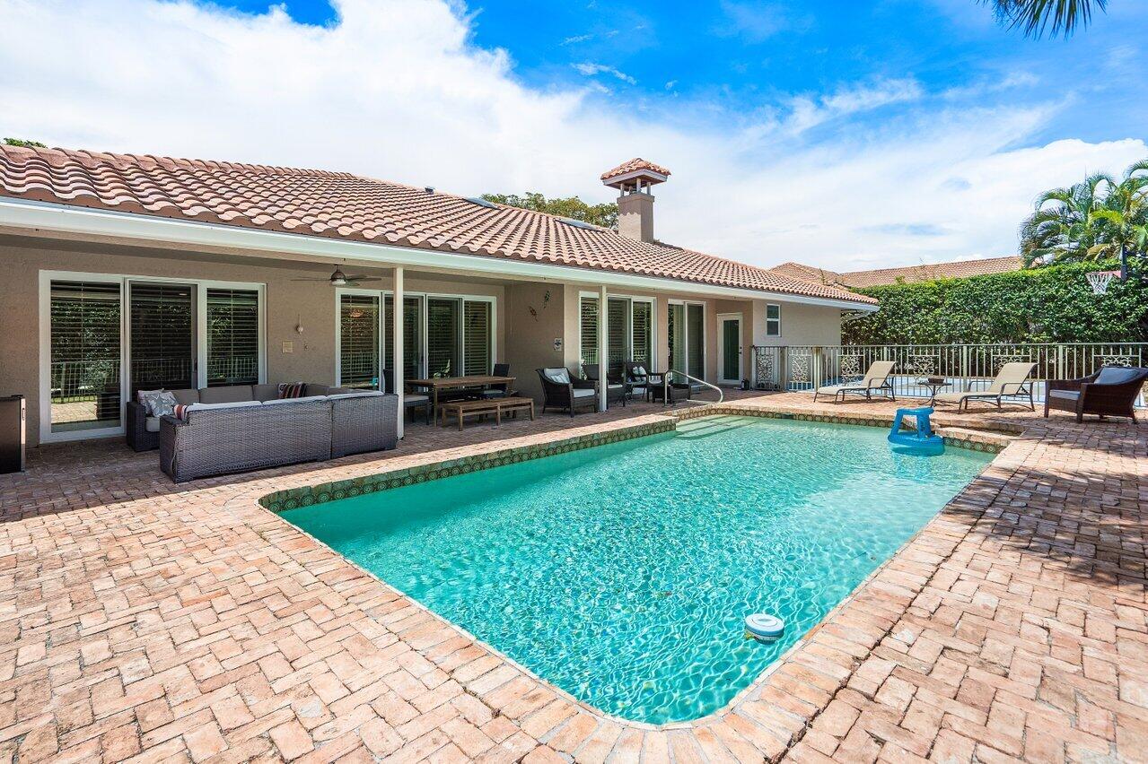 2850 NW 26th Avenue