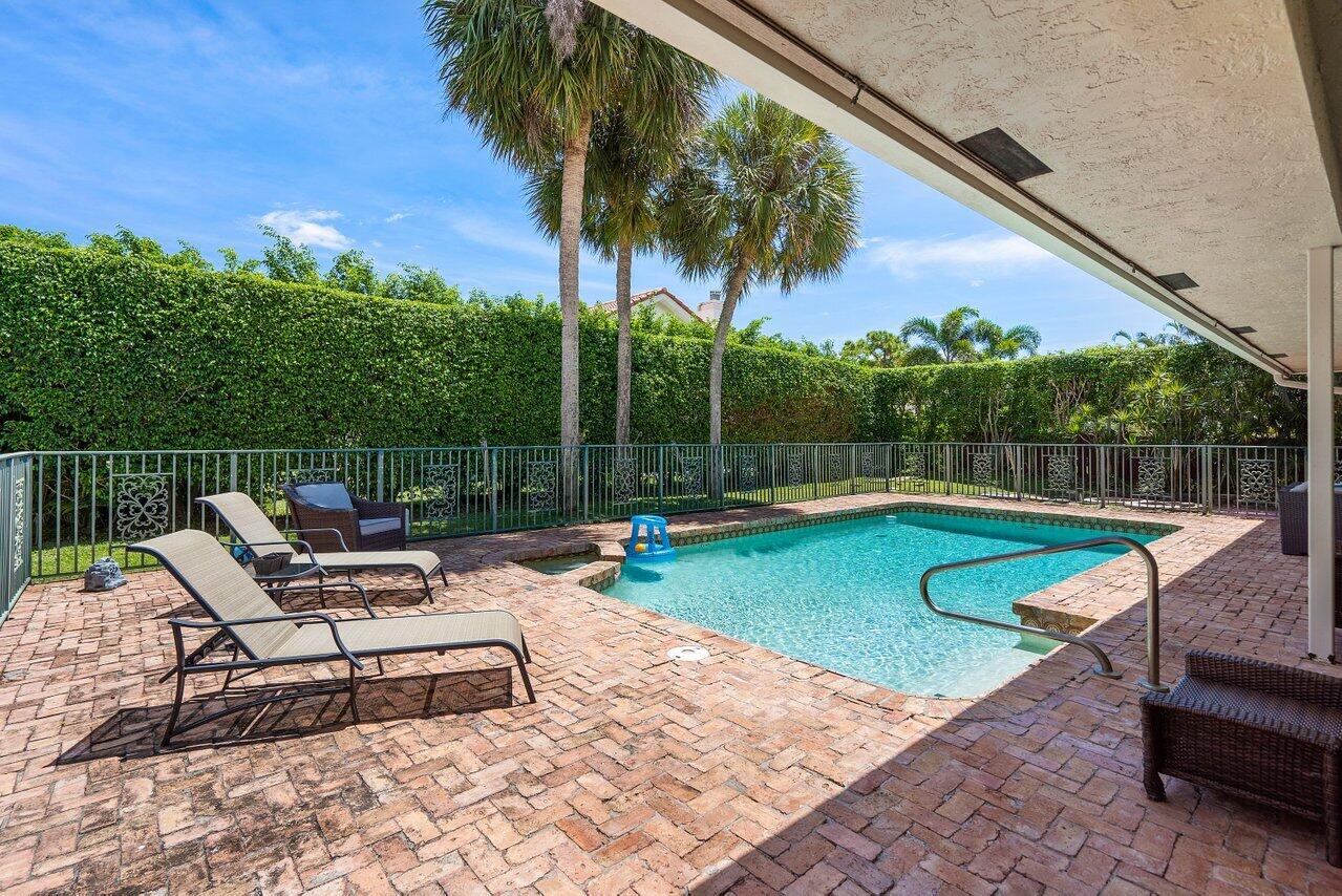 2850 NW 26th Avenue