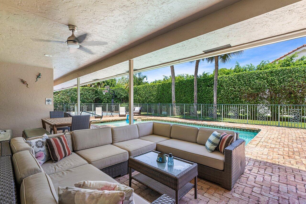 2850 NW 26th Avenue