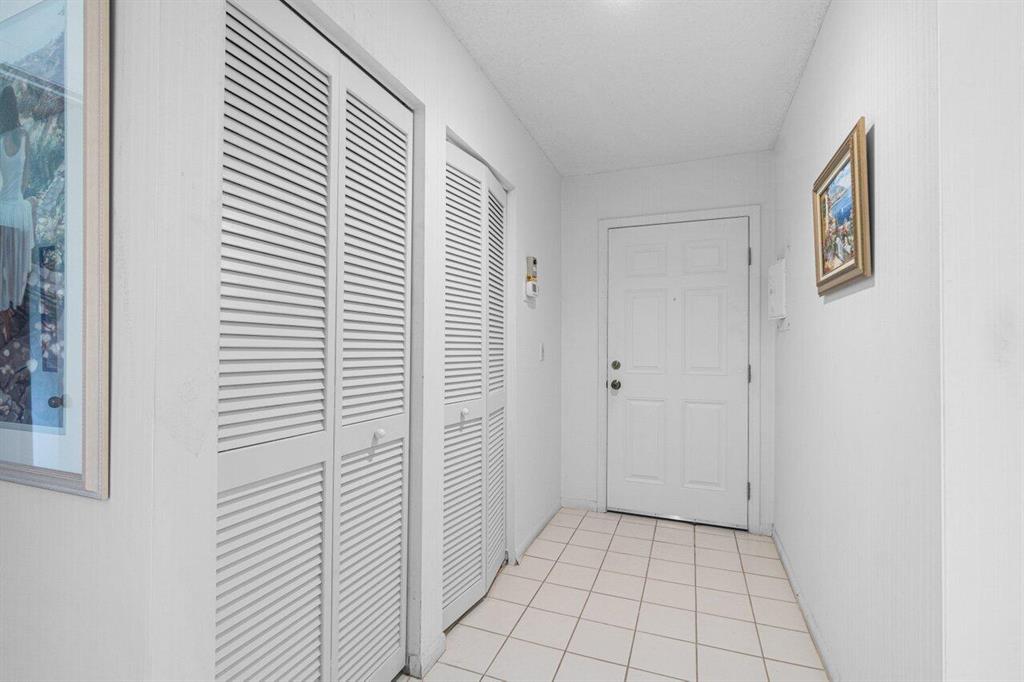 34 Westgate Lane Unit: 34b