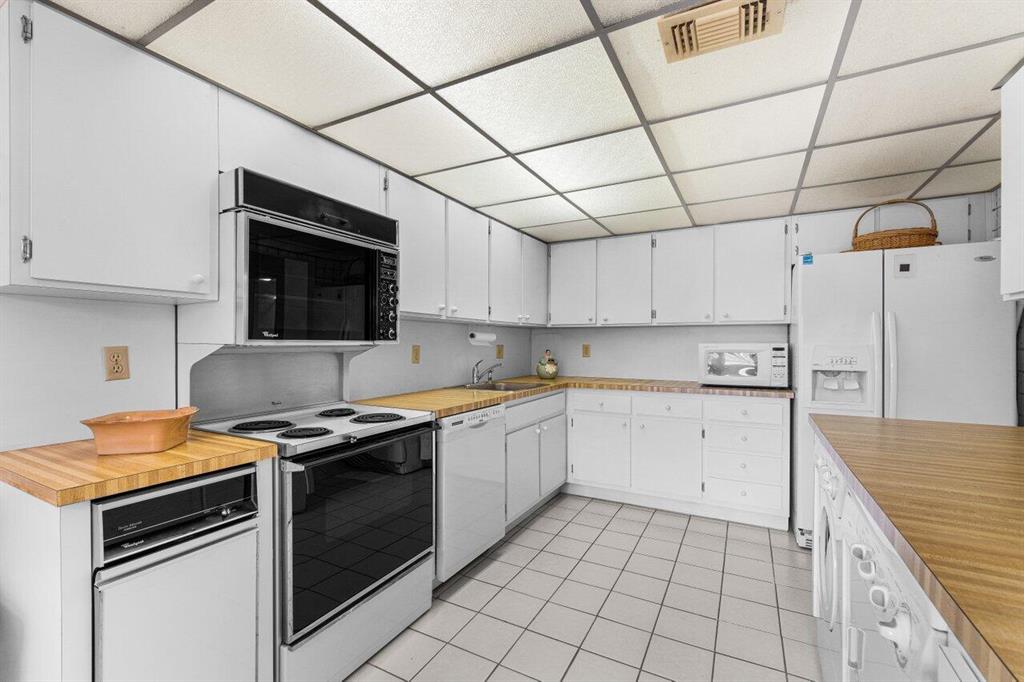 34 Westgate Lane Unit: 34b