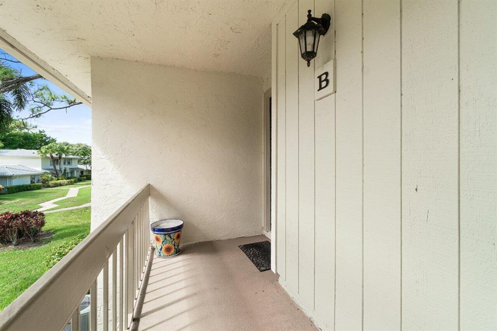 34 Westgate Lane Unit: 34b