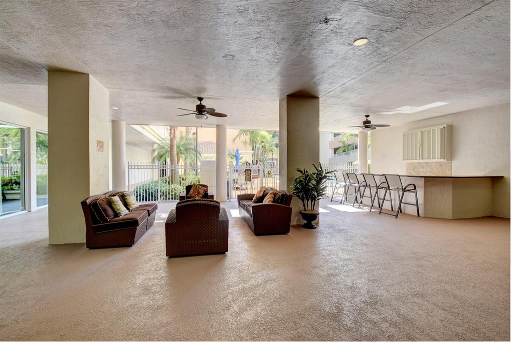 4314 Renaissance Way Unit: 314
