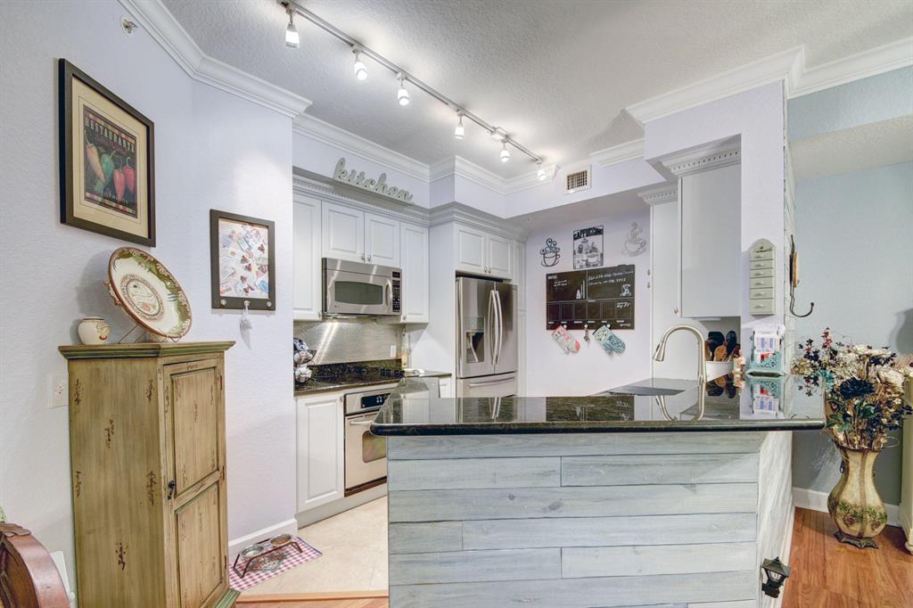 4314 Renaissance Way Unit: 314