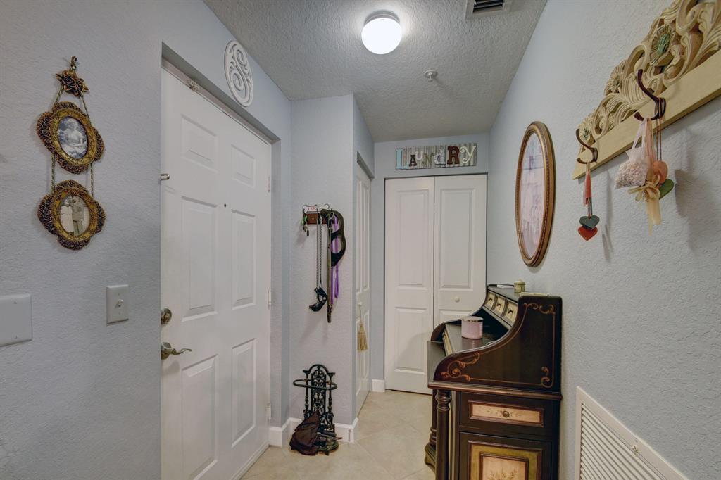 4314 Renaissance Way Unit: 314