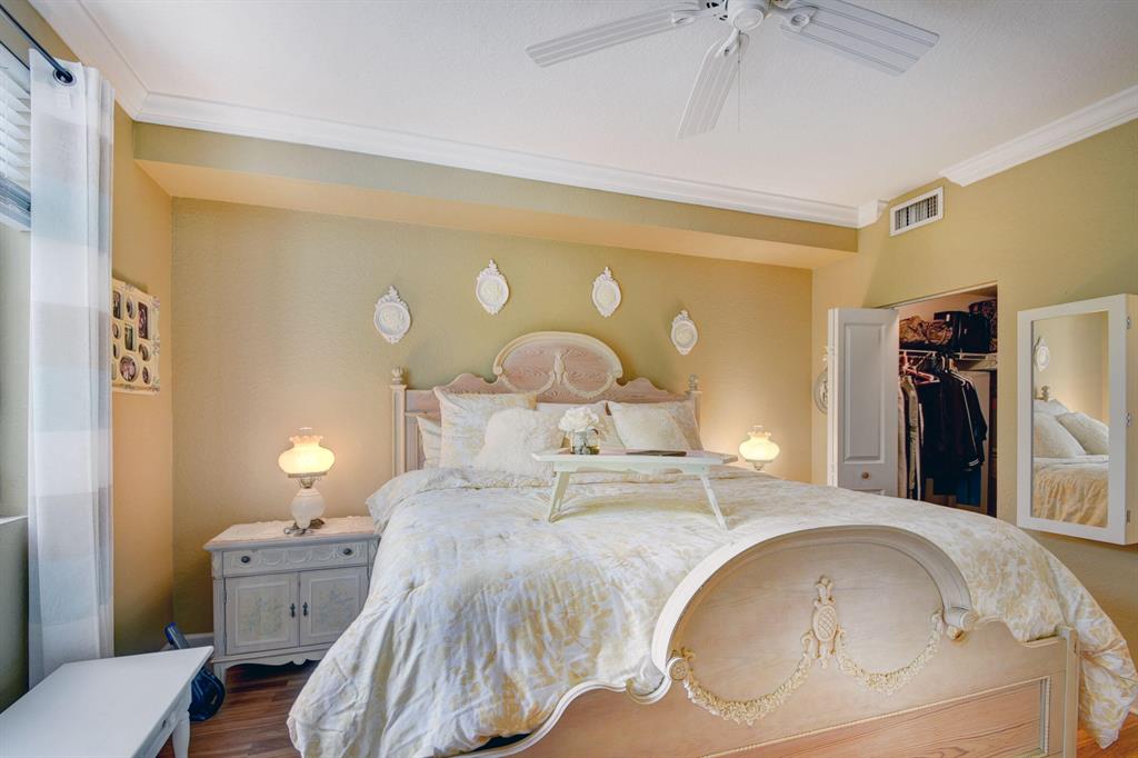 4314 Renaissance Way Unit: 314