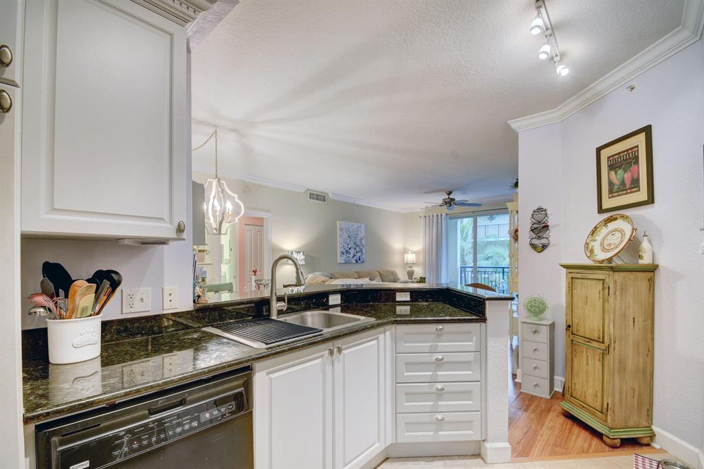 4314 Renaissance Way Unit: 314