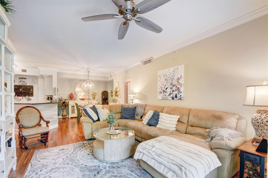 4314 Renaissance Way Unit: 314
