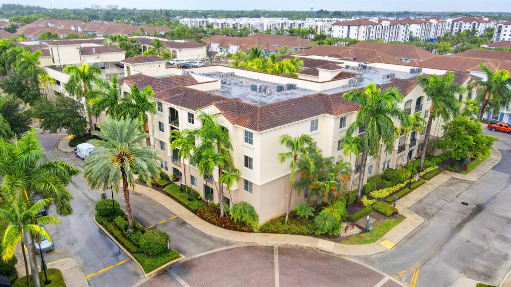 4314 Renaissance Way Unit: 314