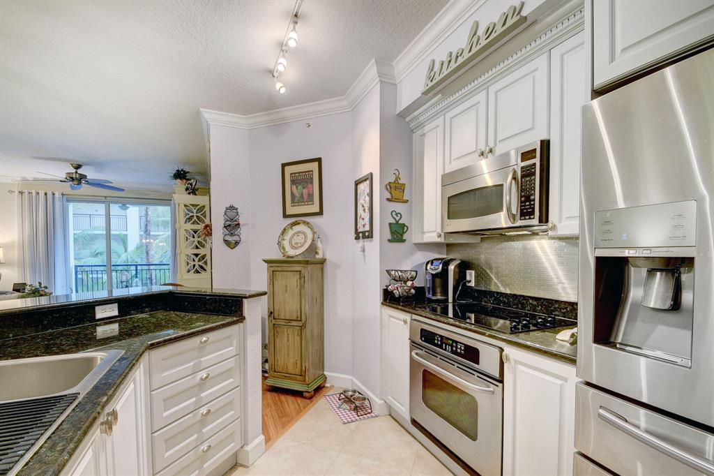 4314 Renaissance Way Unit: 314