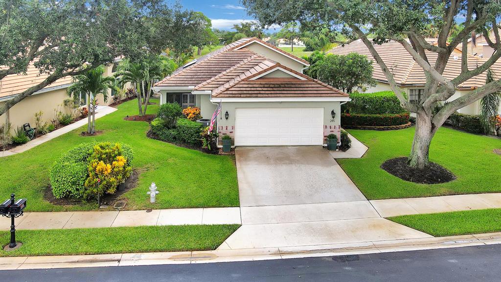 285 Sherwood Forest Drive
