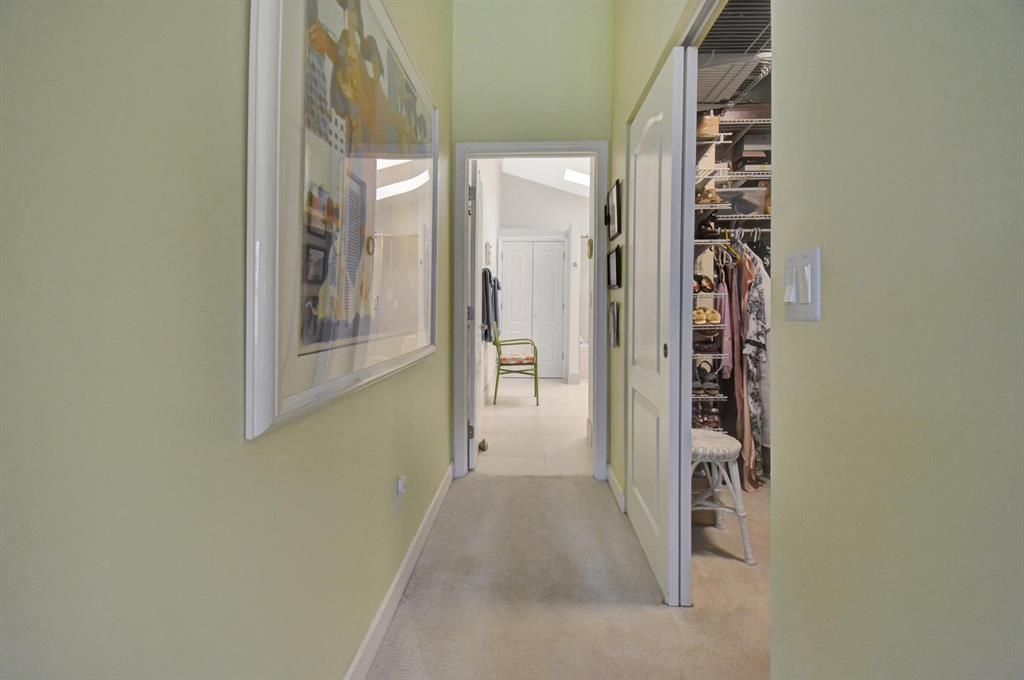 285 Sherwood Forest Drive
