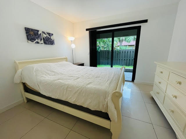 1665 Cabot Lane Unit: A3