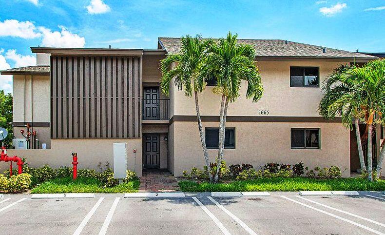 1665 Cabot Lane Unit: A3