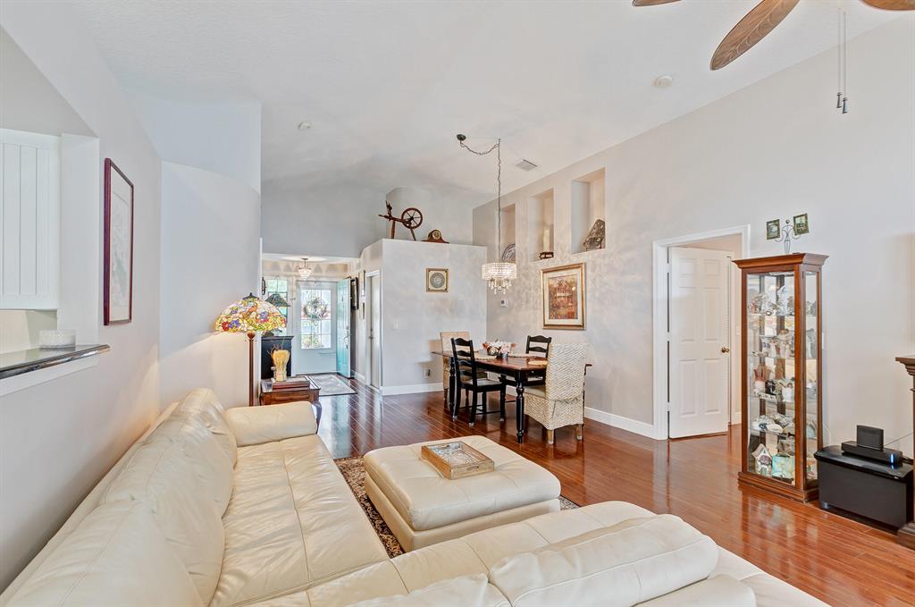 140 Egret Drive