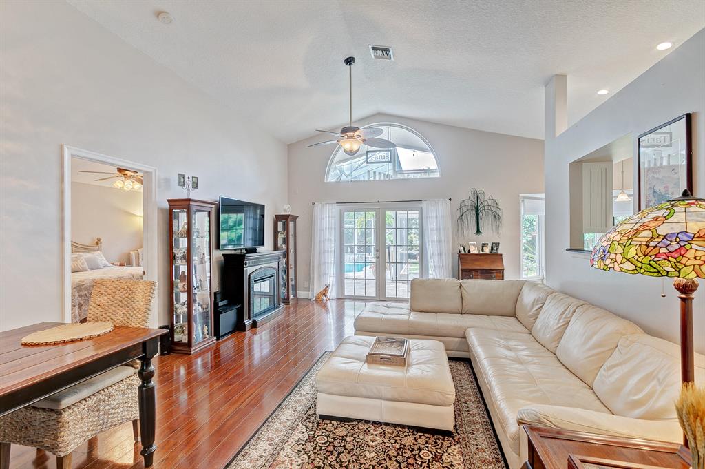 140 Egret Drive
