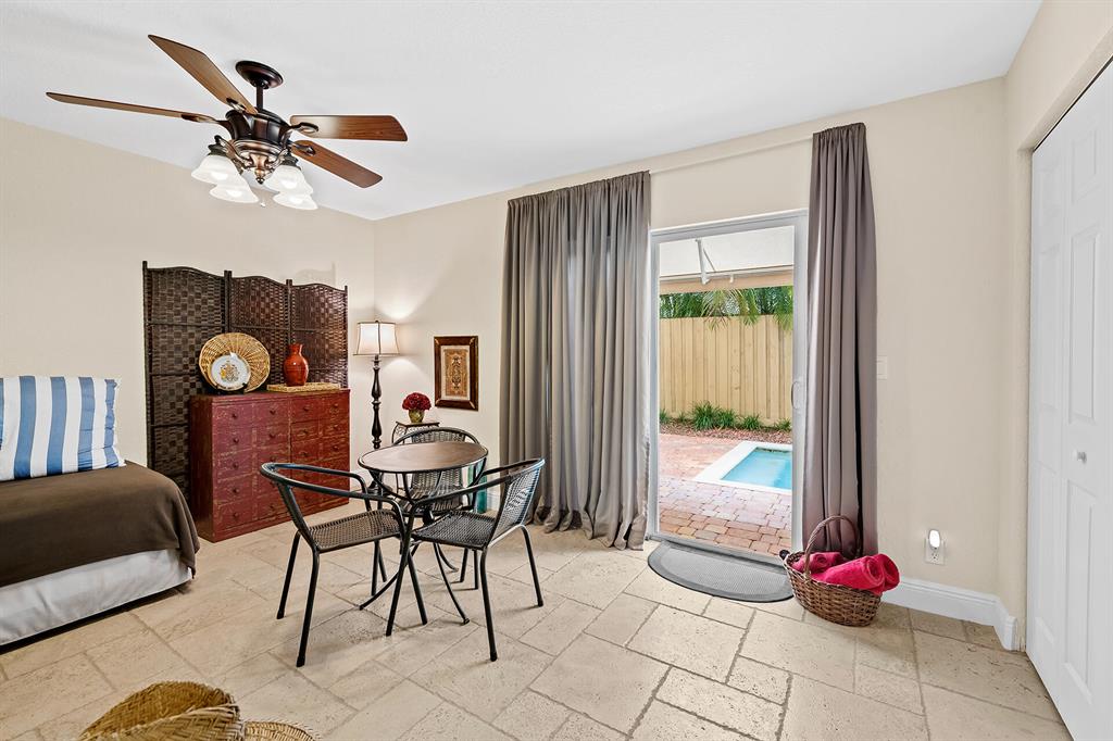 730 SE 12th Court Unit: 6