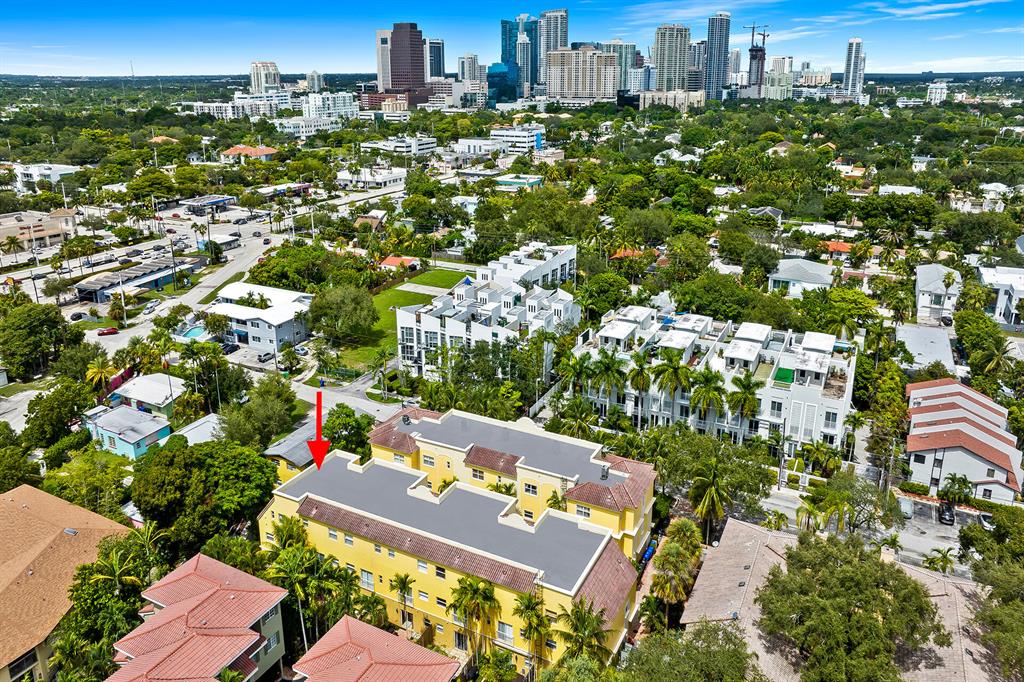 730 SE 12th Court Unit: 6