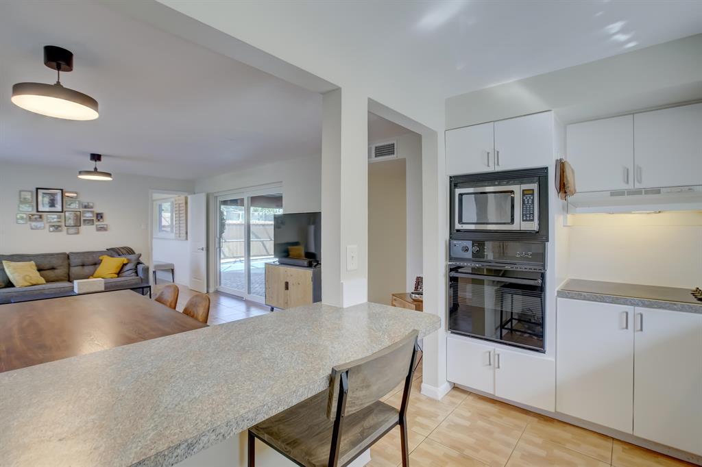 1531 NE 39th Street