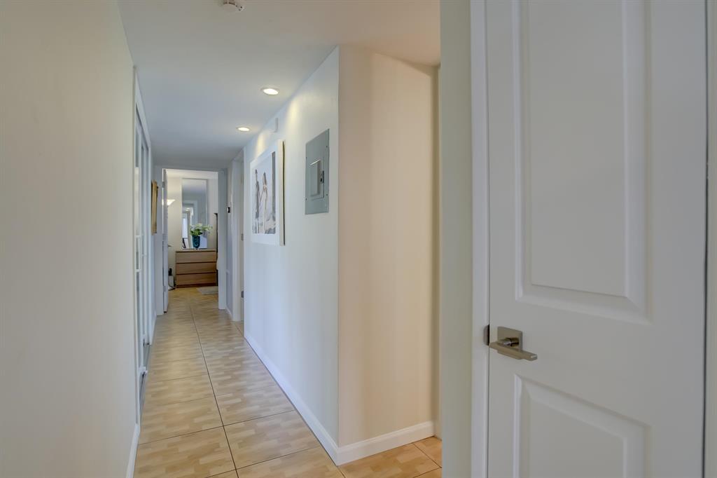 1531 NE 39th Street