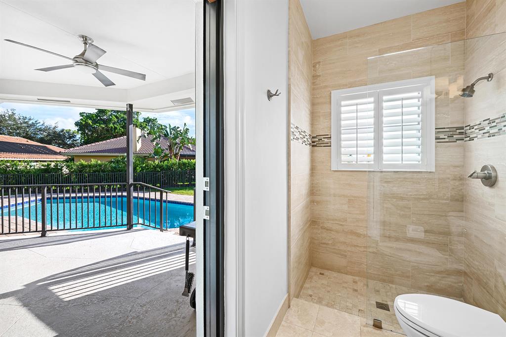 2921 NW 26th Court