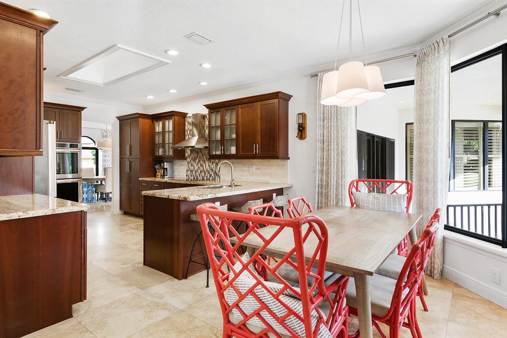 2921 NW 26th Court