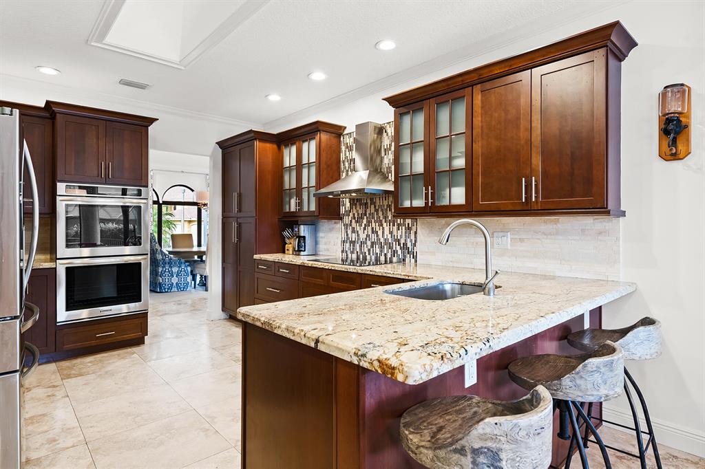 2921 NW 26th Court