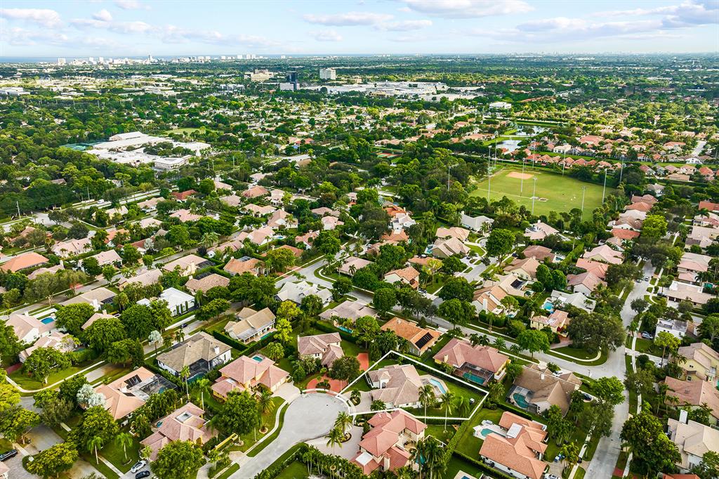 2921 NW 26th Court